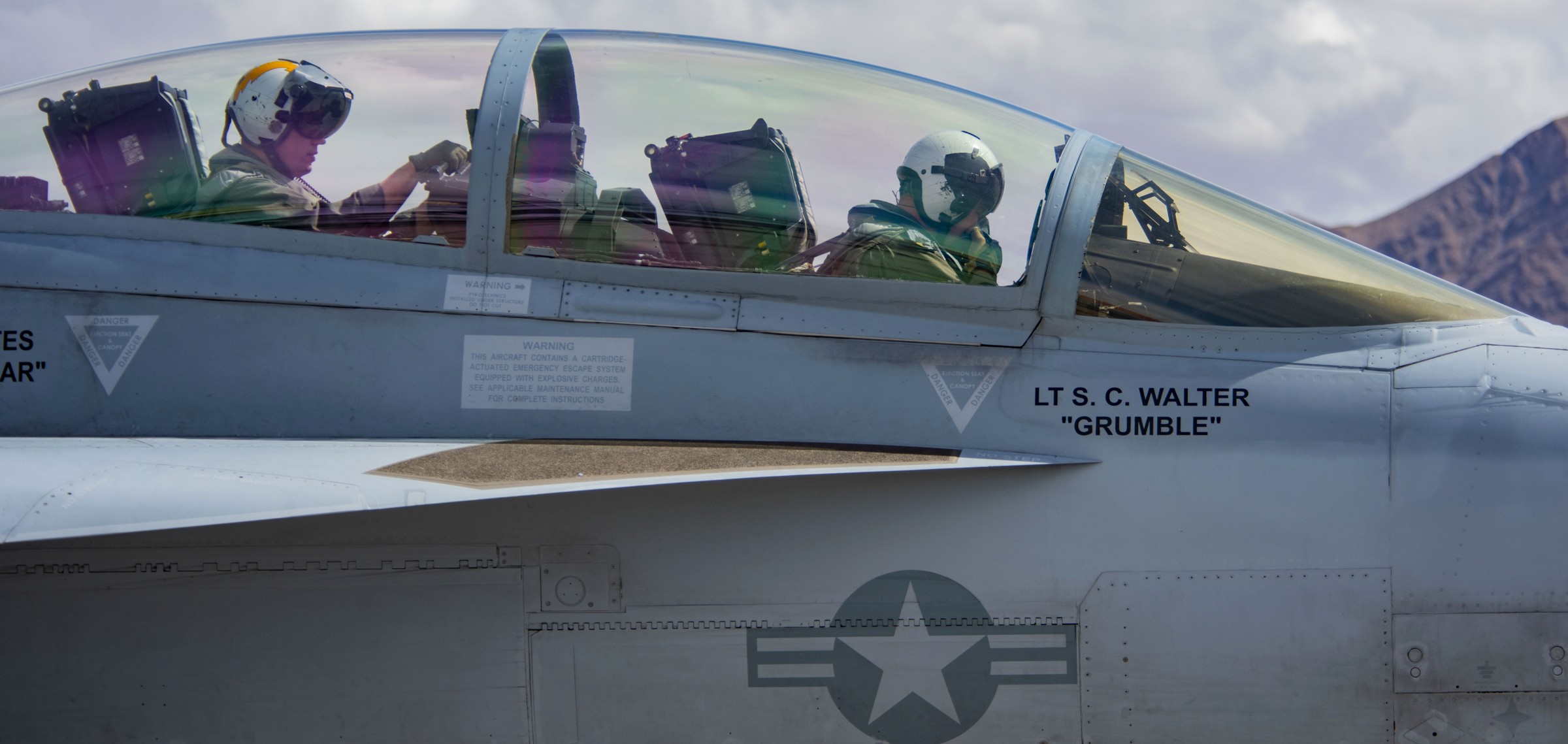 vaq-138 yellowjackets electronic attack squadron us navy boeing ea-18g growler 61