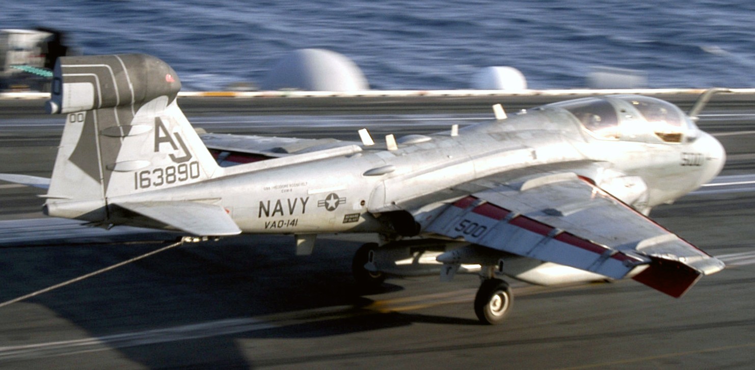 vaq-141 shadowhawks electronic attack squadron grumman ea-6b prowler us navy cvw-8 uss theodore roosevelt cvn-71 148