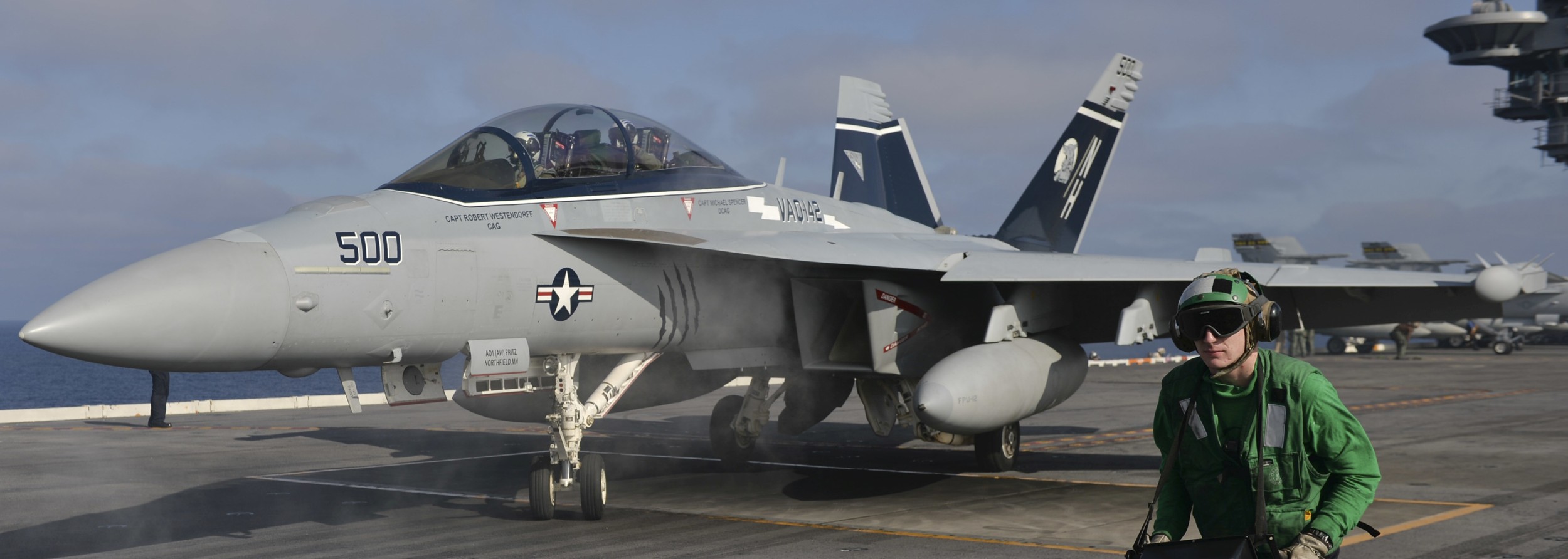 vaq-142 gray wolves electronic attack squadron ea-18g growler us navy cvw-11 uss nimitz cvn-68 92