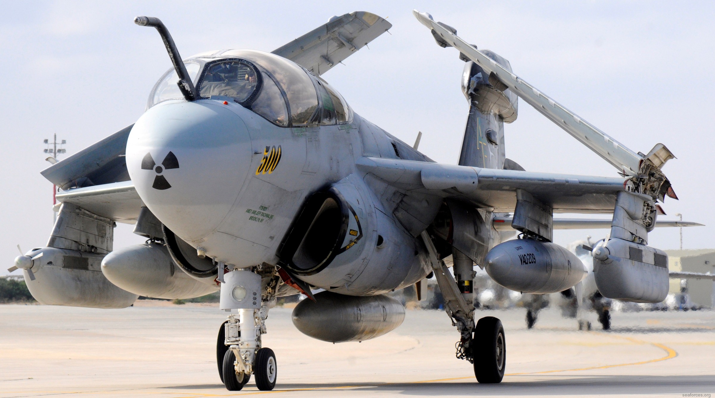vaq-209 star warriors electronic attack squadron navy ea-6b prowler 04
