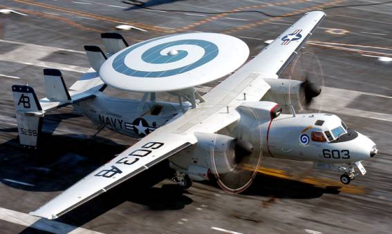 vaw-123 screwtops carrier airborne early warning squadron caraewron grumman e-2c hawkeye norfolk virginia carrier air wing cvw