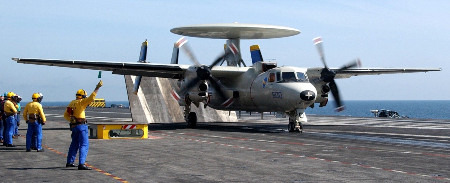 vaw-112 golden hawks carrier airborne early warning squadron us navy grumman e-2c hawkeye cvw-9 r91 fs charles de gaulle 02