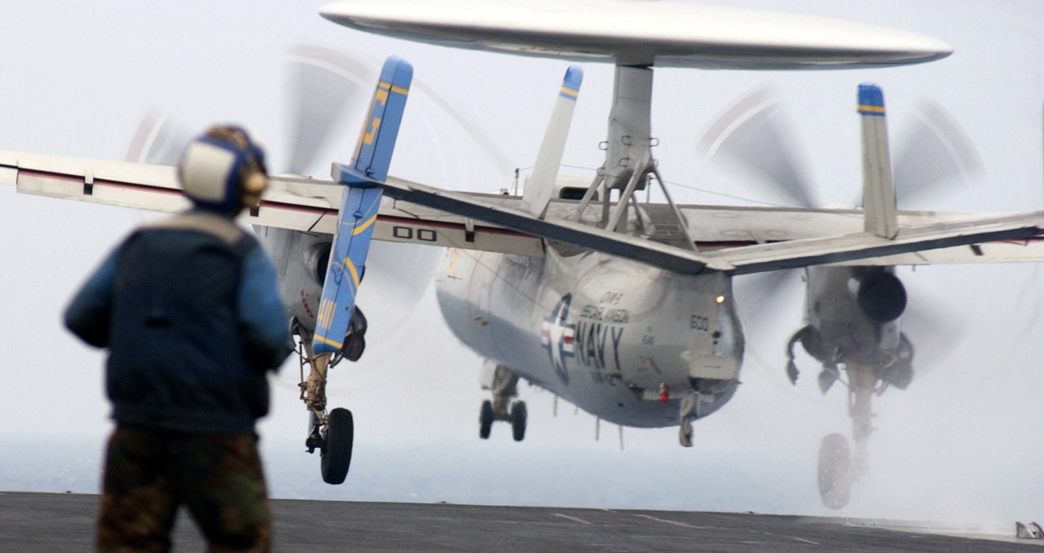 vaw-112 golden hawks carrier airborne early warning squadron us navy grumman e-2c hawkeye cvw-9 uss carl vinson cvn-70 76