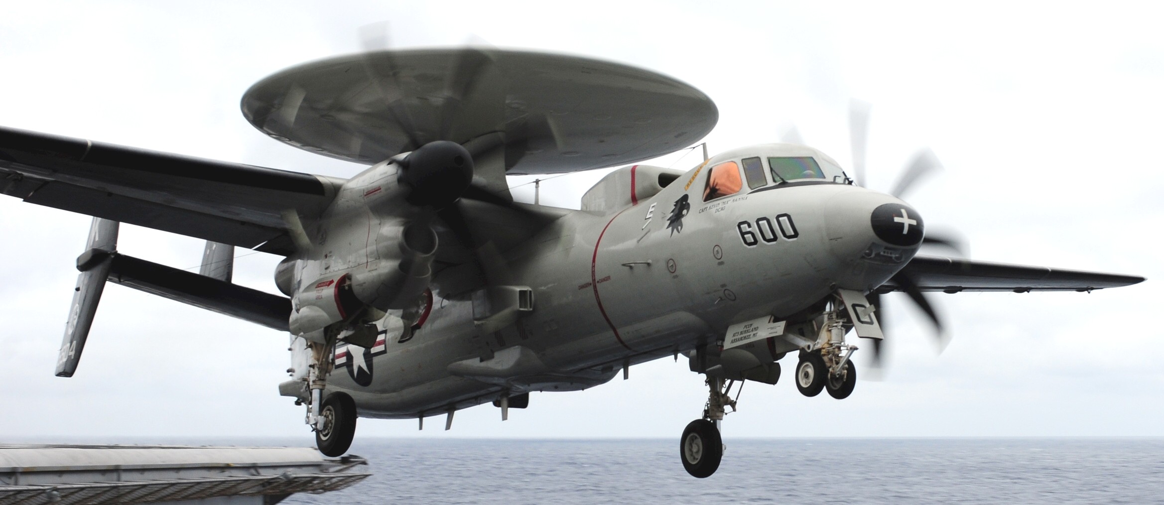 vaw-113 black eagles carrier airborne early warning squadron us navy grumman e-2c hawkeye cvw-14 uss ronald reagan cvn-76 12