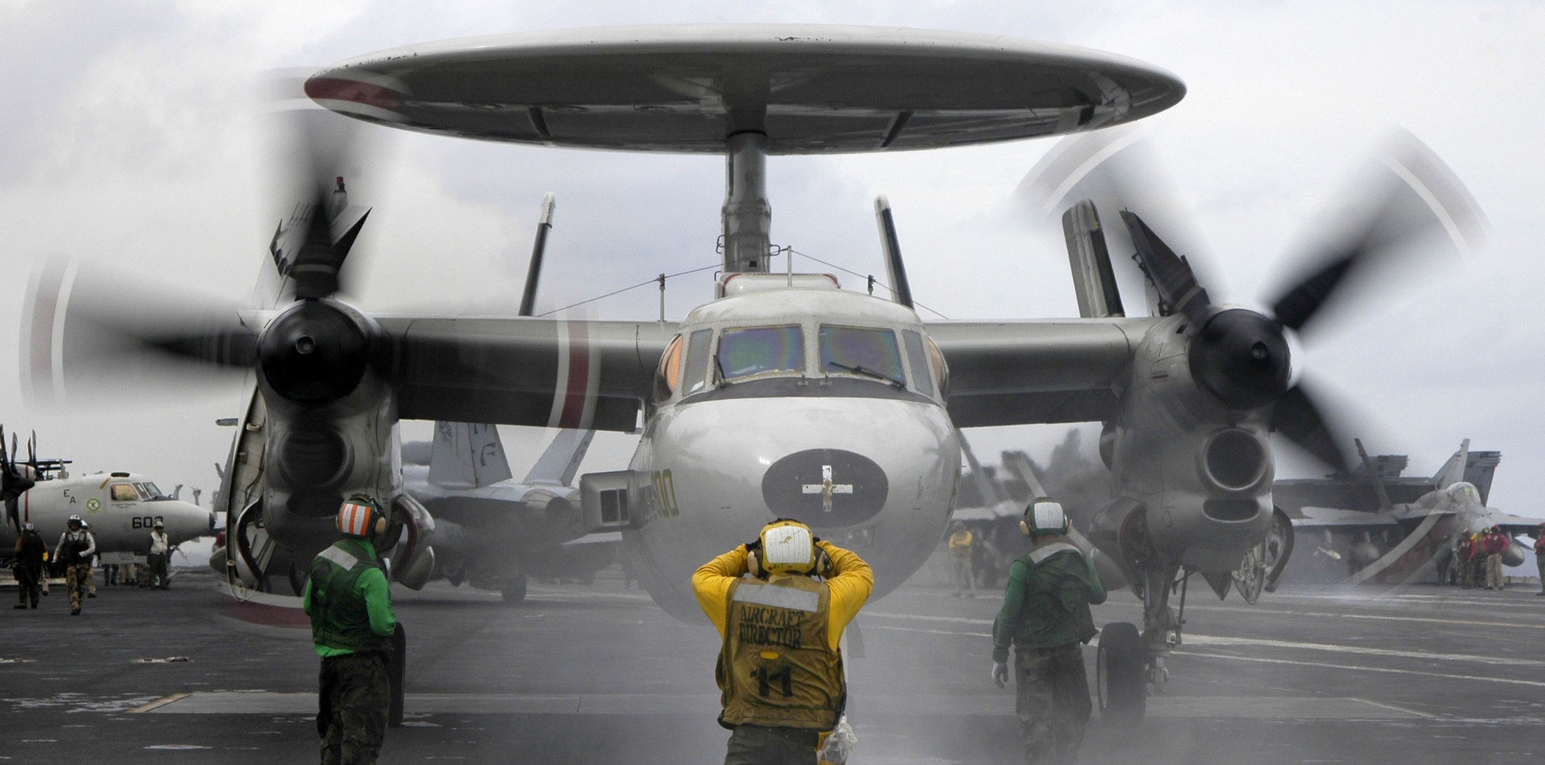 vaw-115 liberty bells carrier airborne early warning squadron us navy grumman e-2c hawkeye cvw-5 uss kitty hawk cv-63 17