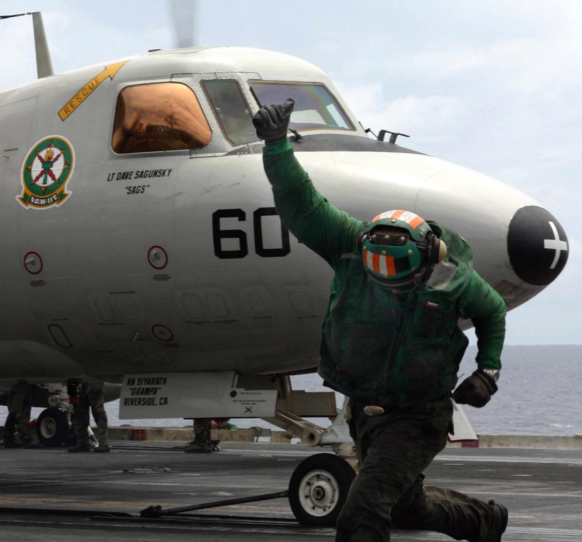 vaw-115 liberty bells carrier airborne early warning squadron us navy grumman e-2c hawkeye cvw-5 uss kitty hawk cv-63 29