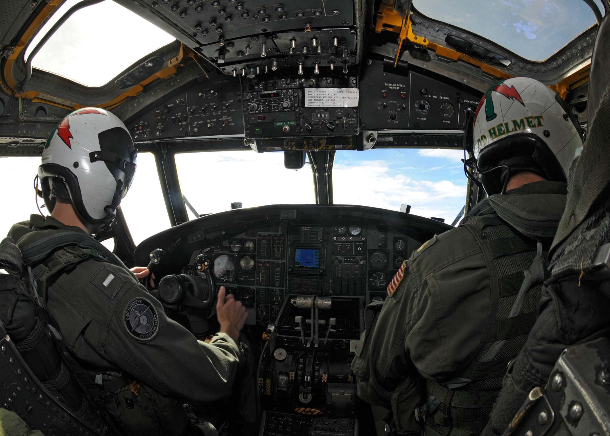 vaw-115 liberty bells carrier airborne early warning squadron us navy grumman e-2c hawkeye 2000 np cvw-5 uss george washington cvn-73 cockpit view 47