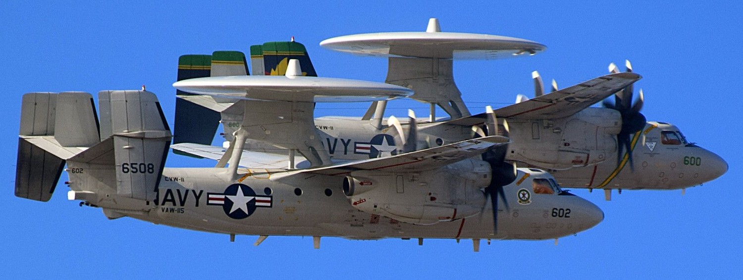vaw-115 liberty bells carrier airborne early warning squadron us navy grumman e-2c hawkeye 2000 np 117 nas point mugu california
