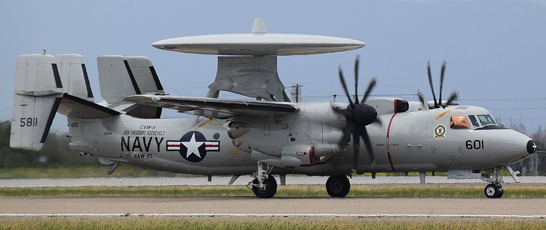 vaw-115 liberty bells airborne command and control squadron us navy grumman e-2c hawkeye naval base ventura county point mugu 123