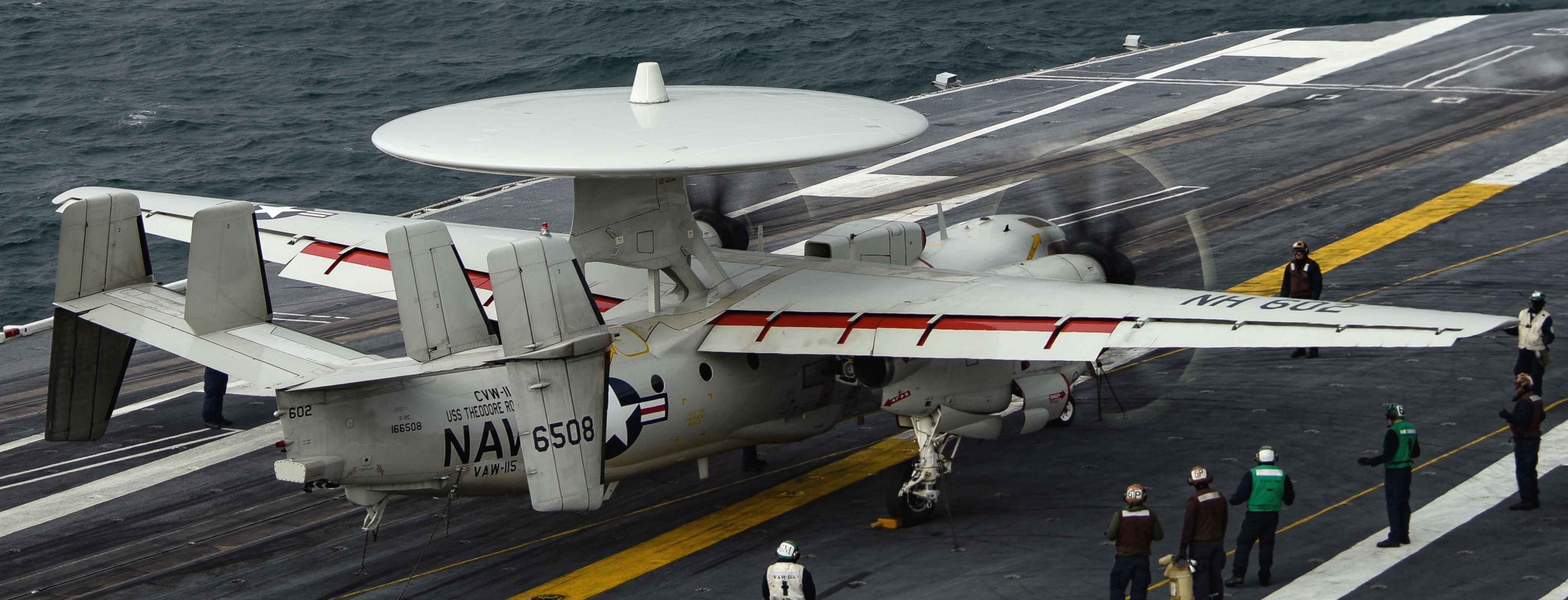 vaw-115 liberty bells airborne command and control squadron us navy grumman e-2c hawkeye cvw-11 uss theodore roosevelt cvn-71 exercise northern edge 126