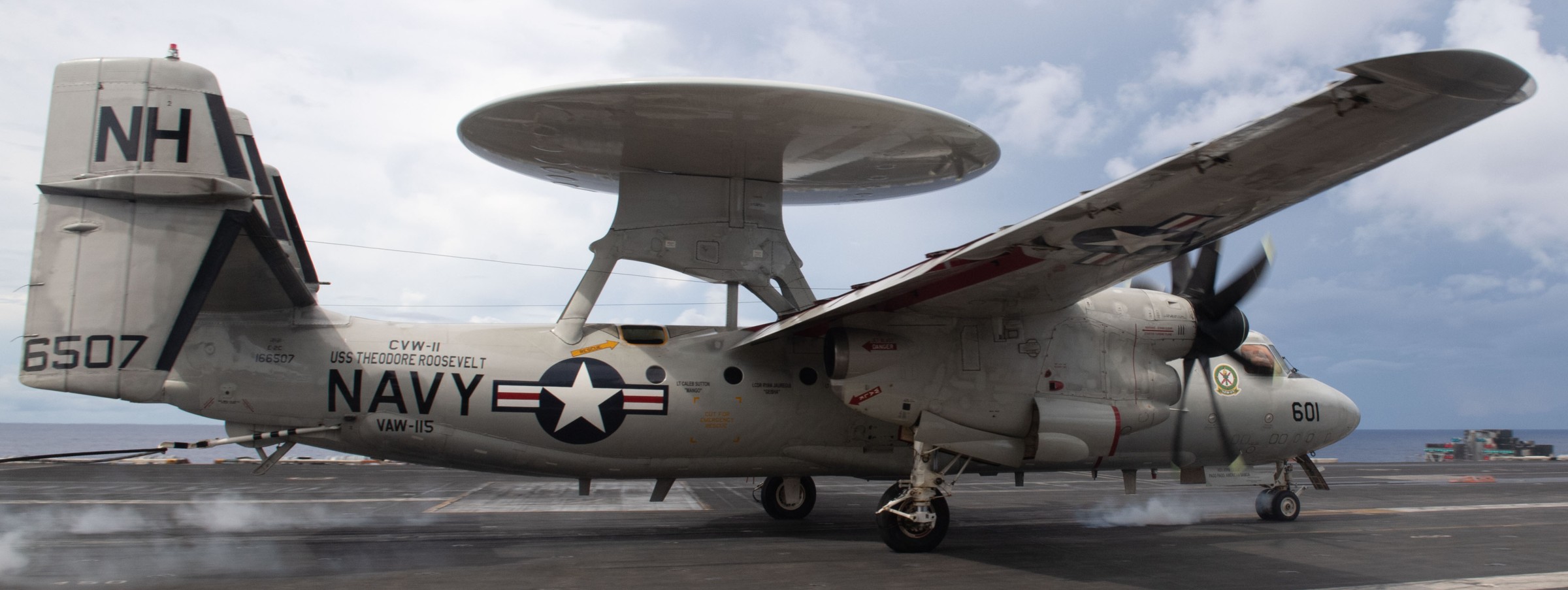 vaw-115 liberty bells airborne command and control squadron us navy grumman e-2c hawkeye cvw-11 uss theodore roosevelt cvn-71 148