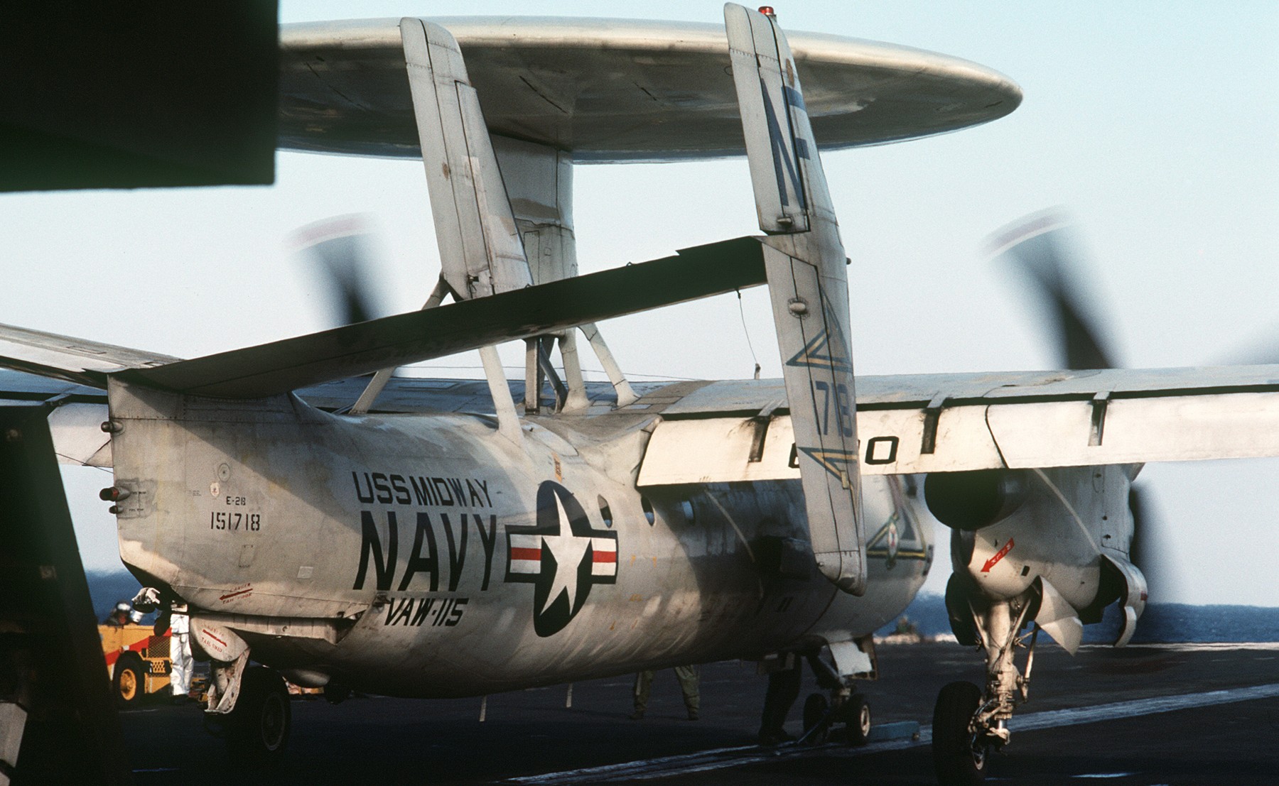 vaw-115 liberty bells carrier airborne early warning squadron us navy grumman e-2b hawkeye cvw-5 uss midway cv-41 154