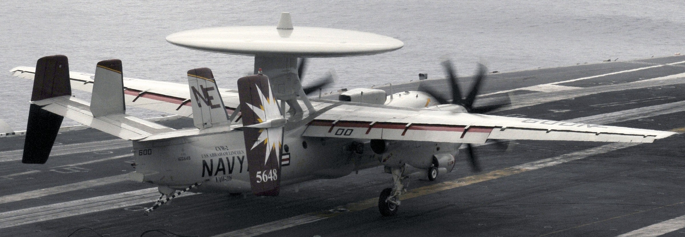vaw-116 sun kings airborne command control squadron carrier early warning cvw-2 uss abraham lincoln cvn-72 25