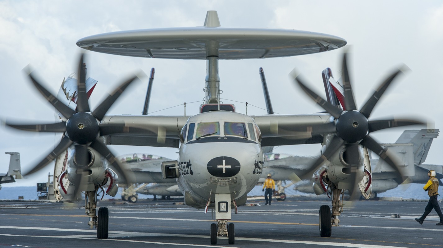 vaw-116 sun kings airborne command control squadron carrier early warning cvw-17 uss carl vinson cvn-70 42