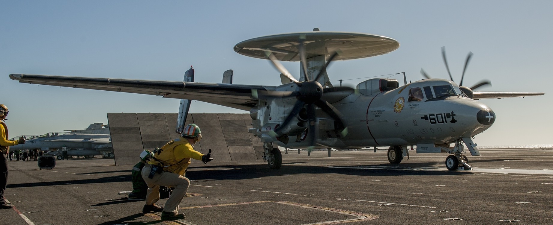 vaw-116 sun kings airborne command control squadron carrier early warning cvw-17 uss carl vinson cvn-70 49