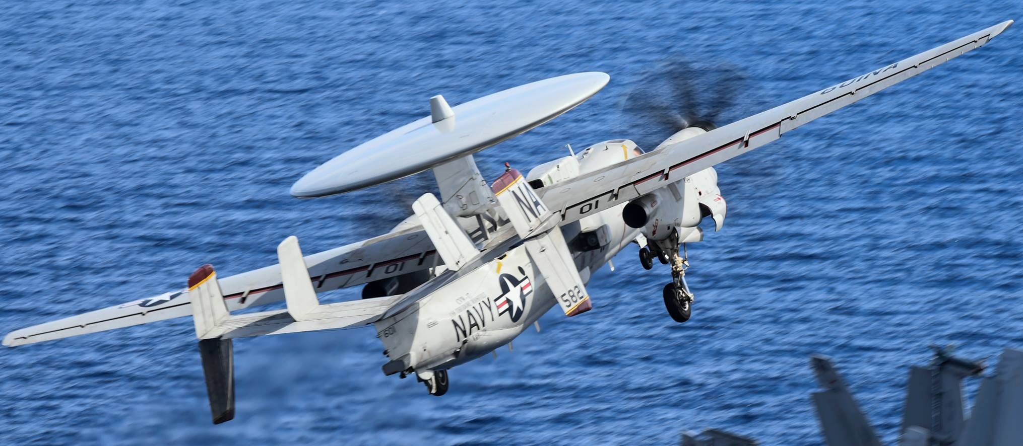 vaw-116 sun kings airborne command control squadron carrier early warning cvw-17 uss theodore roosevelt cvn-71 74