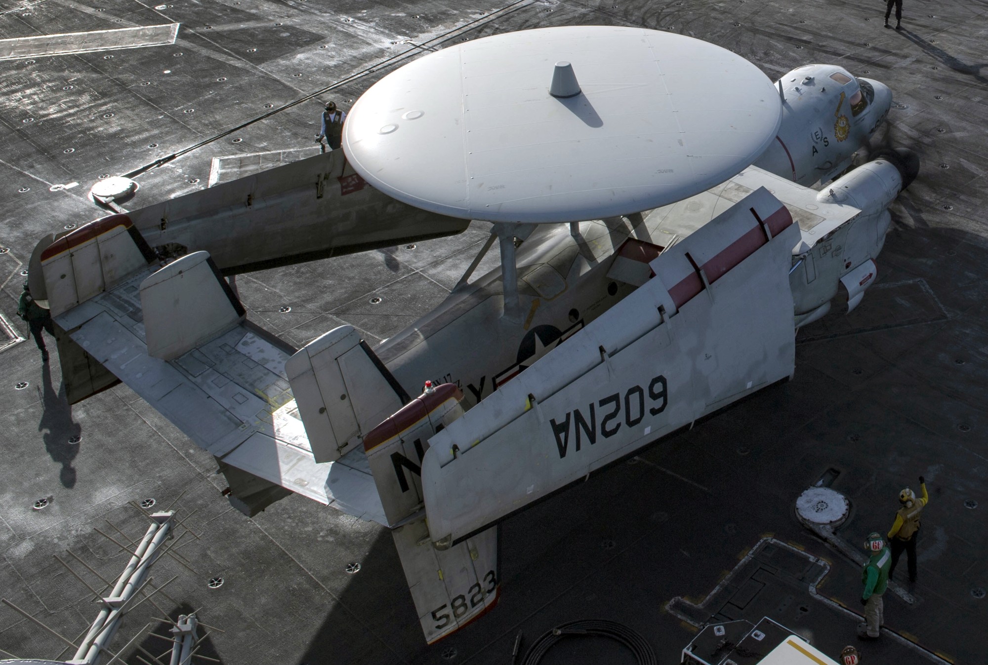 vaw-116 sun kings airborne command control squadron carrier early warning cvw-17 uss nimitz cvn-68 99