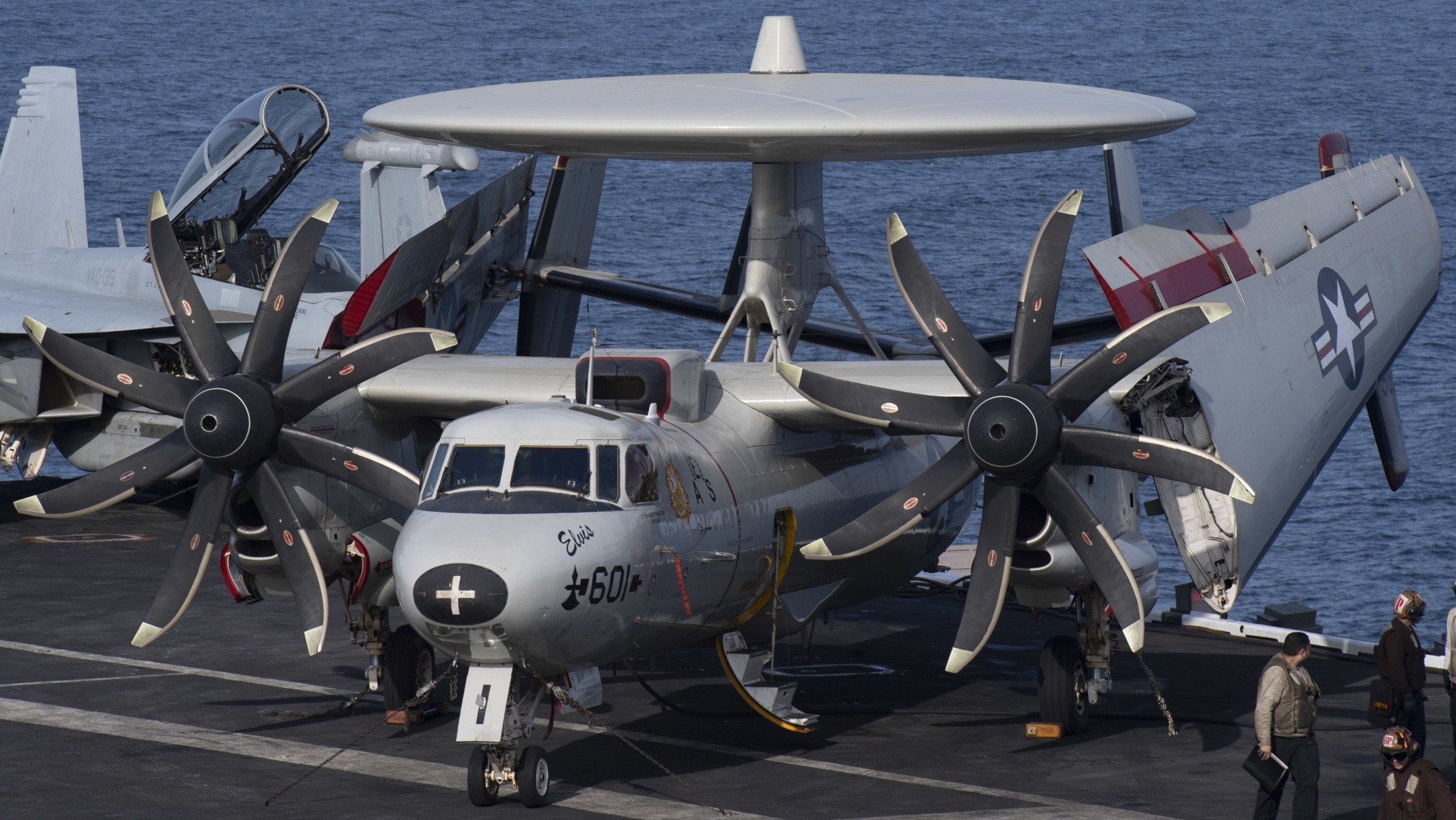 vaw-116 sun kings airborne command control squadron carrier early warning cvw-17 uss nimitz cvn-68 106