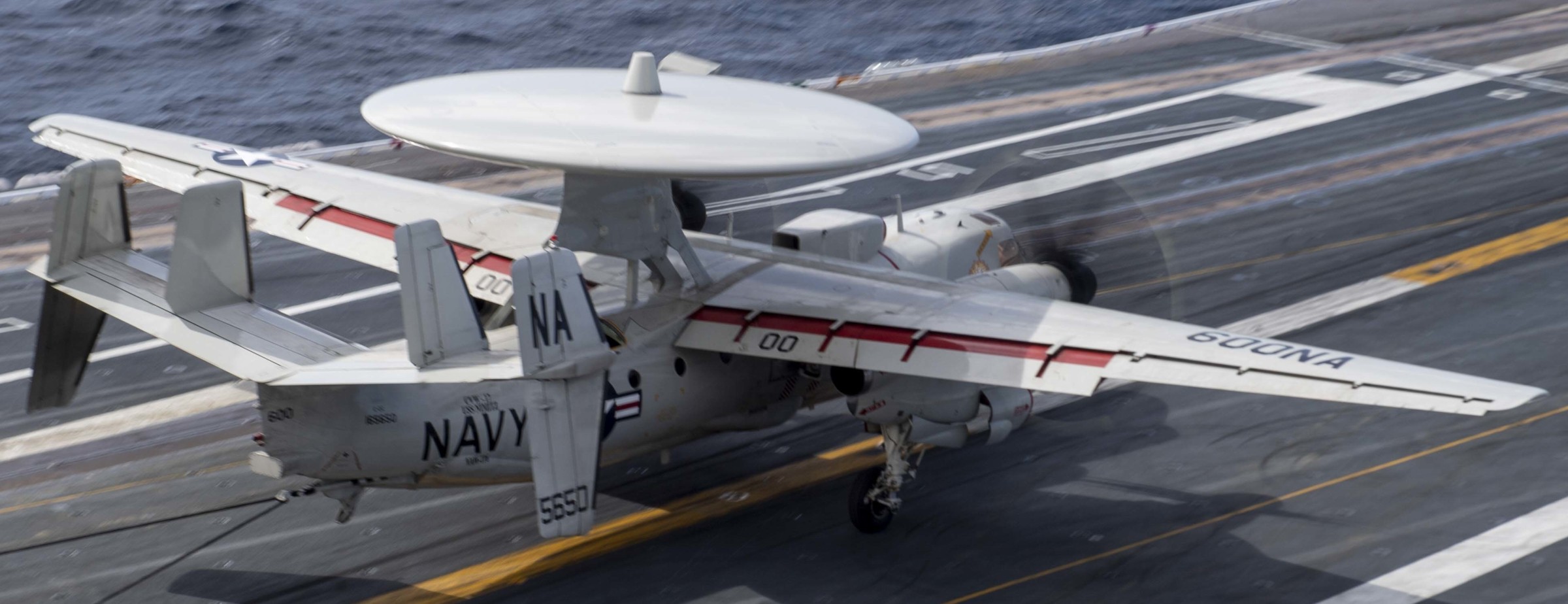 vaw-116 sun kings airborne command control squadron carrier early warning cvw-17 uss nimitz cvn-68 112