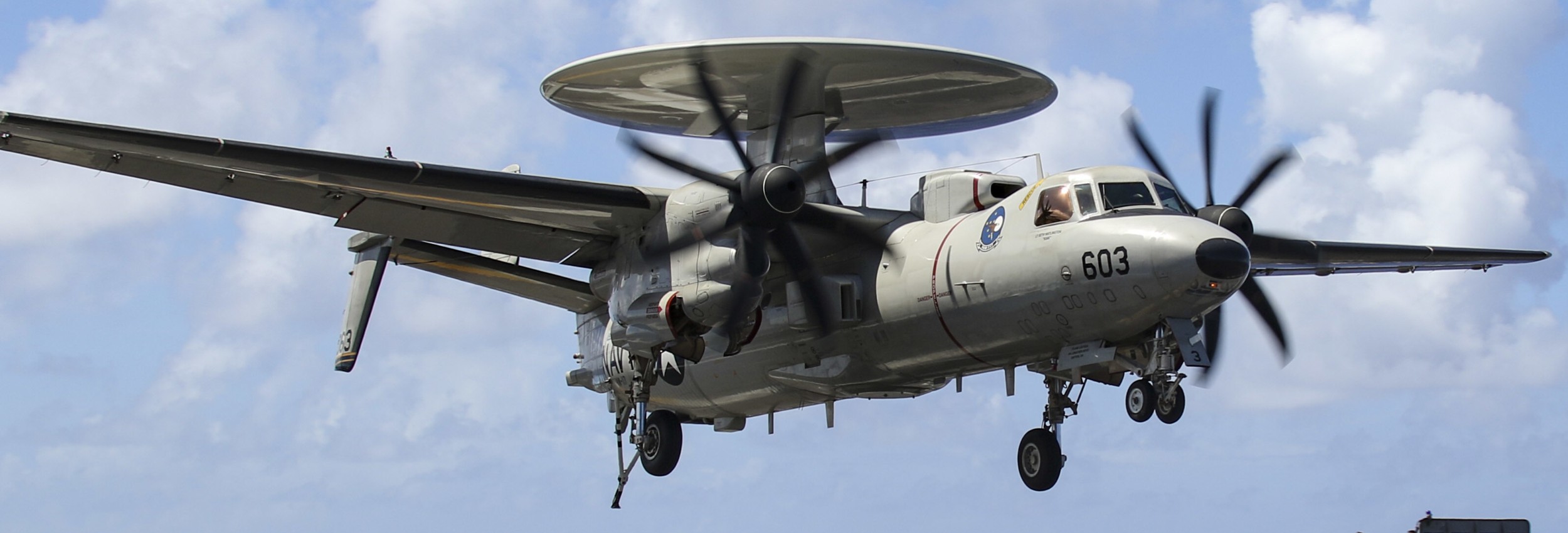 vaw-117 wallbangers airborne command and control squadron navy e-2d hawkeye cvw-9 uss abraham lincoln cvn-72 16