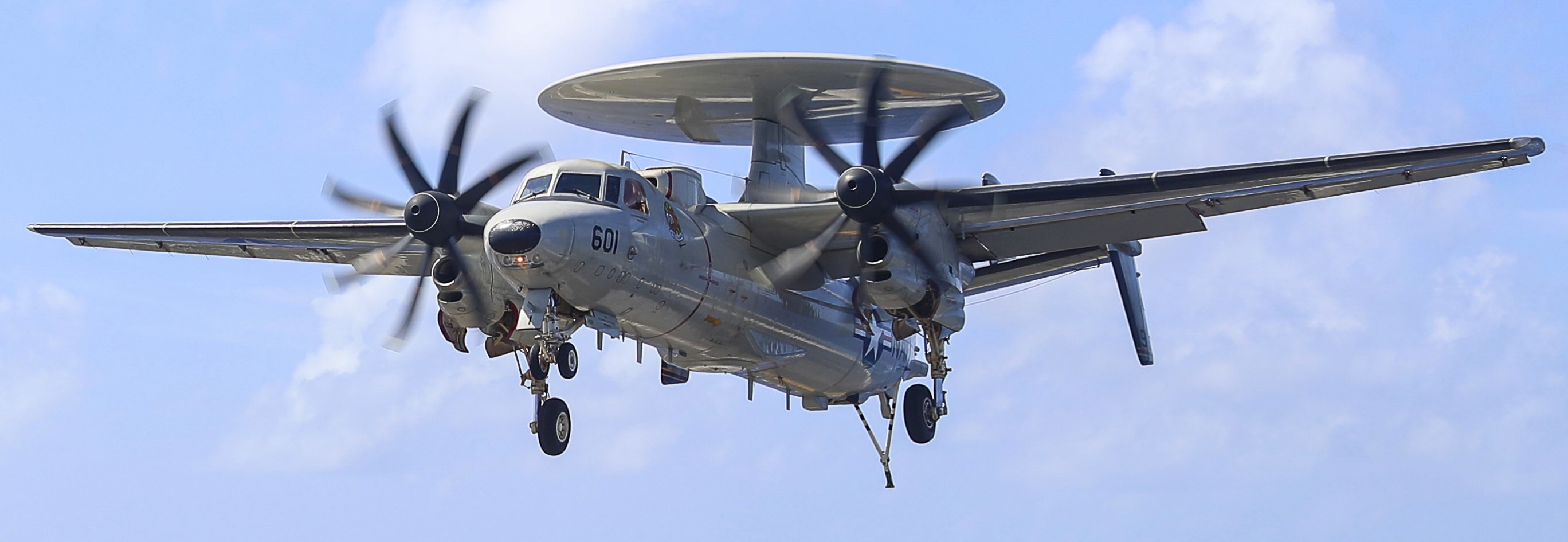 vaw-117 wallbangers airborne command and control squadron navy e-2d hawkeye cvw-9 uss abraham lincoln cvn-72 17
