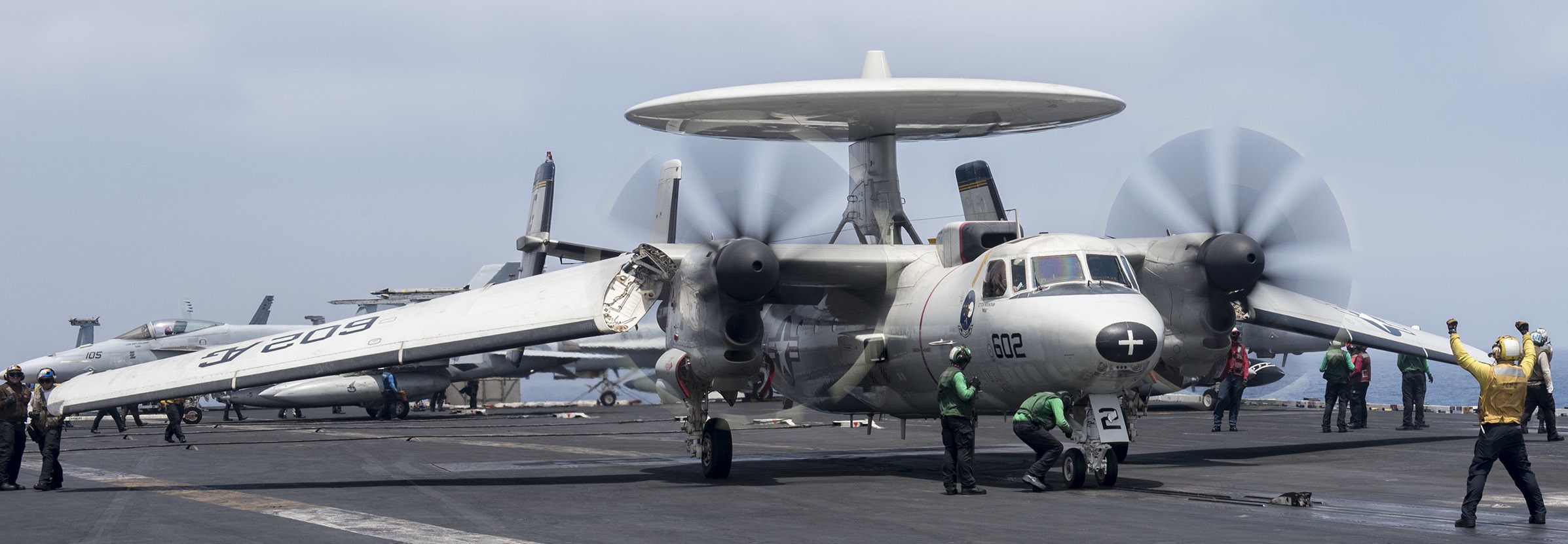vaw-117 wallbangers carrier airborne early warning squadron navy e-2c hawkeye cvw-7 uss harry s. truman cvn-75 61