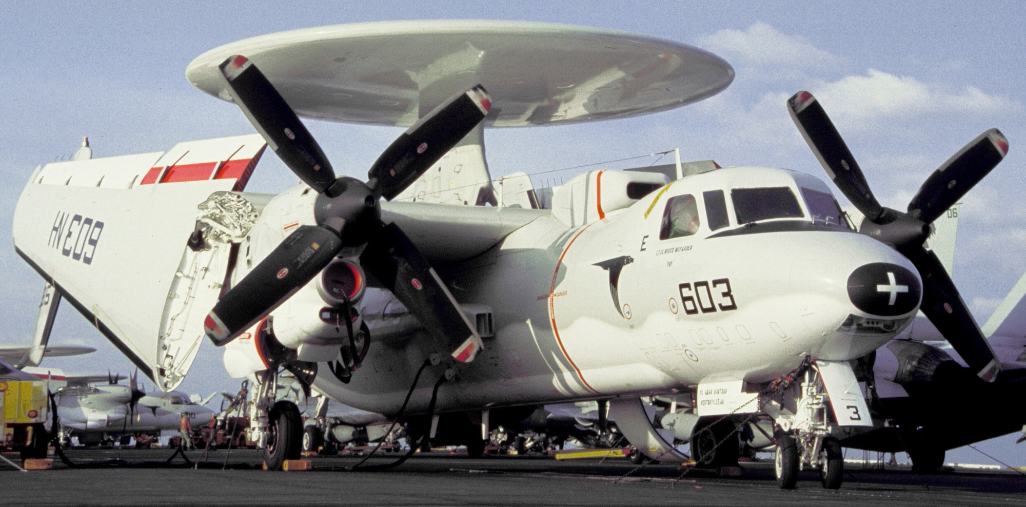 vaw-117 wallbangers carrier airborne early warning squadron navy e-2c hawkeye cvw-11 uss abraham lincoln cvn-72 82