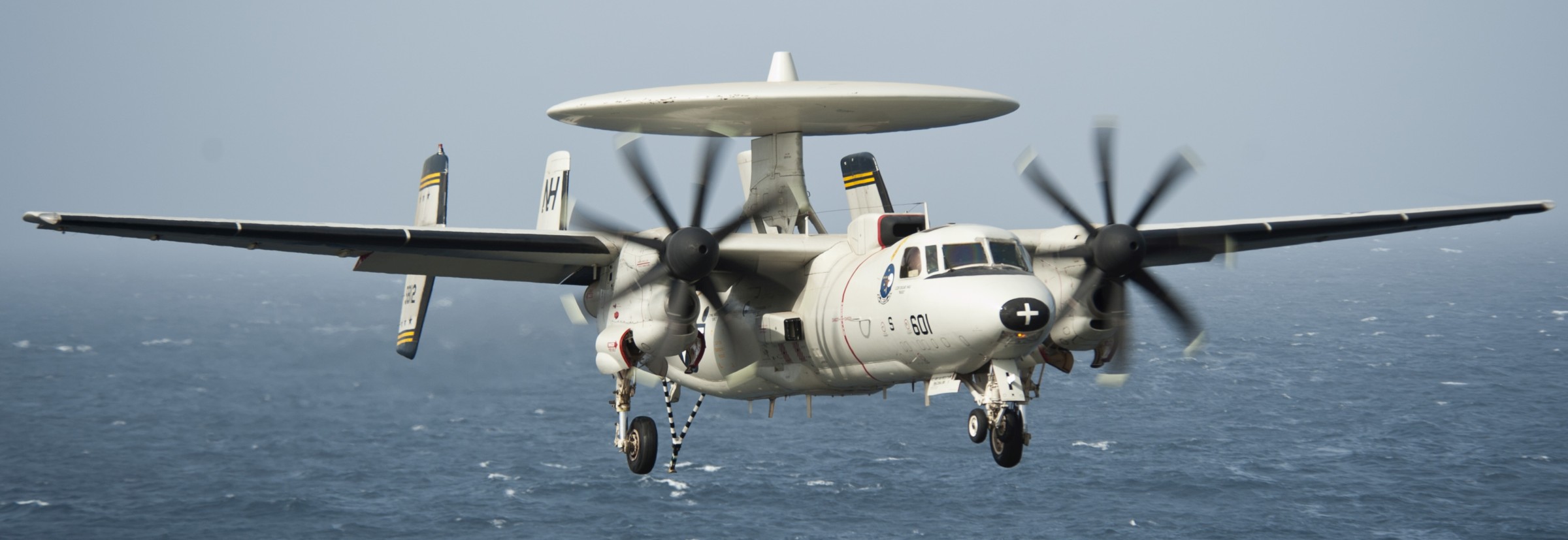 vaw-117 wallbangers carrier airborne early warning squadron navy e-2c hawkeye cvw-11 uss nimitz cvn-68 152
