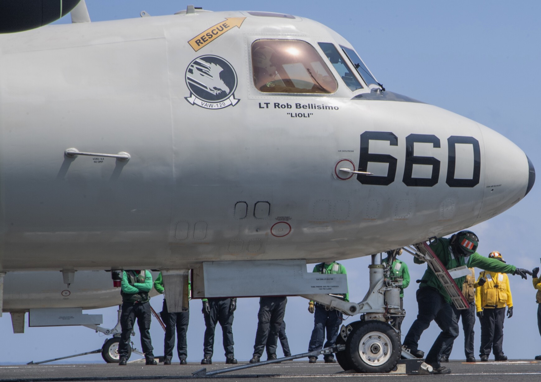 vaw-120 greyhawks airborne command control squadron e-2d advanced hawkeye uss harry s. truman cvn-75 10