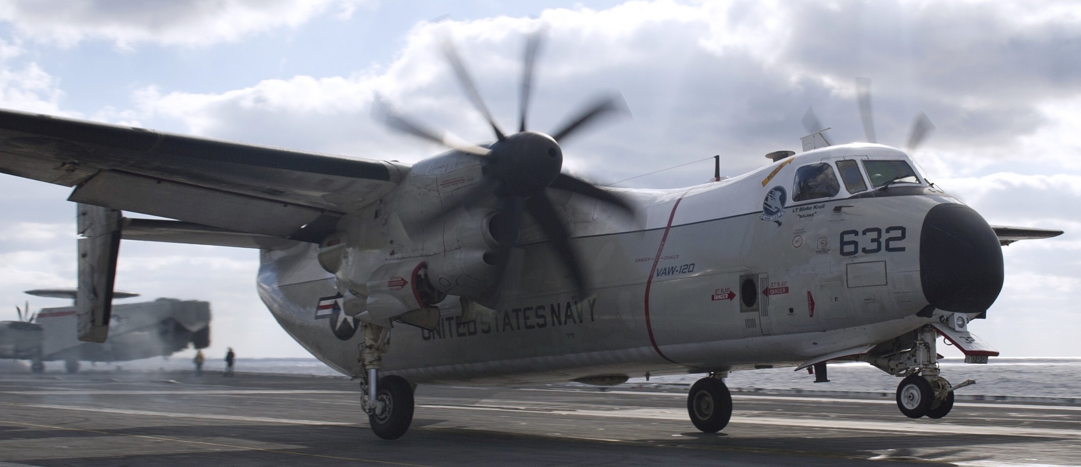 vaw-120 greyhawks carrier airborne early warning squadron c-2a greyhound replacement uss harry s. truman cvn-75 70