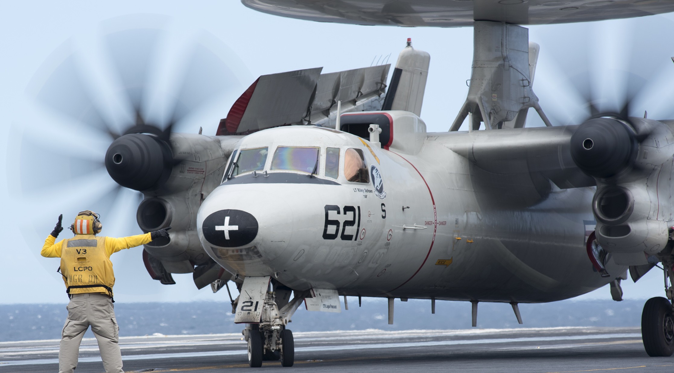 vaw-120 greyhawks carrier airborne early warning squadron e-2c hawkeye replacement uss harry s. truman cvn-75 72