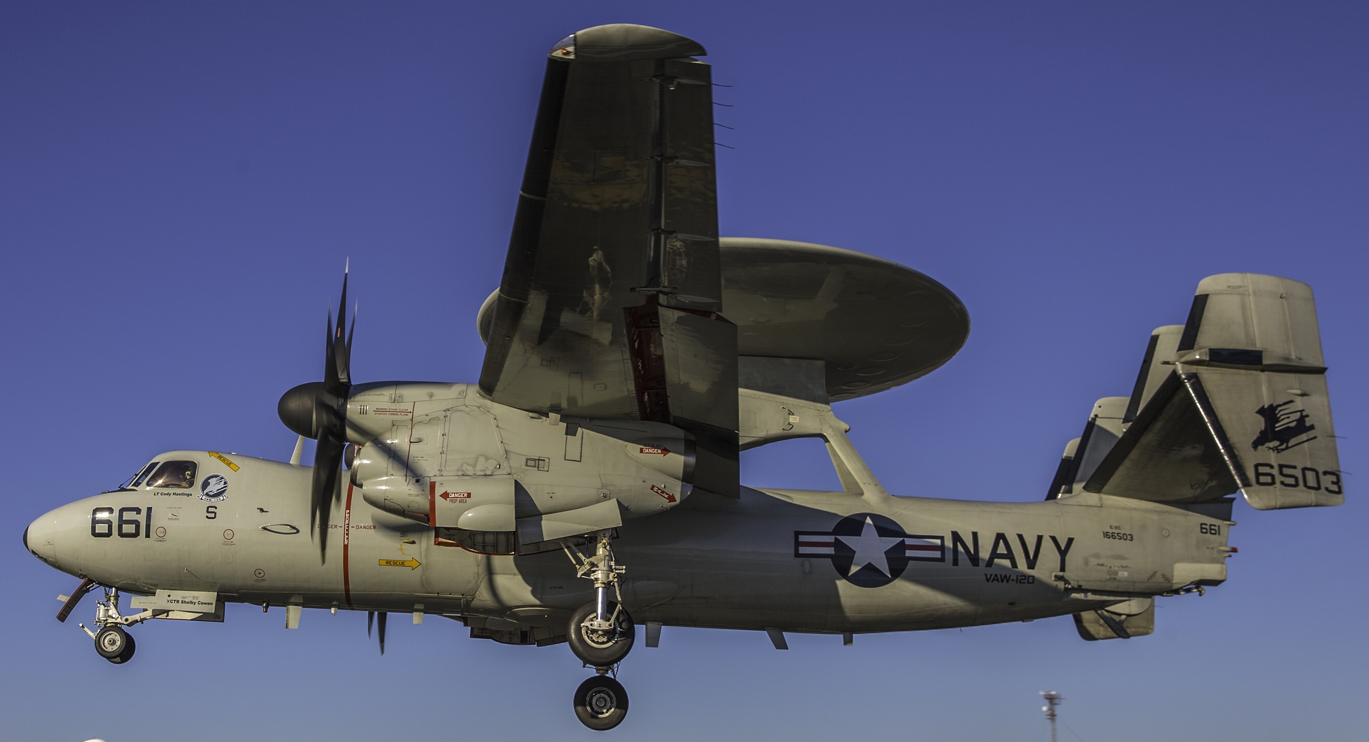 vaw-120 greyhawks carrier airborne early warning squadron e-2c hawkeye replacement nas norfolk virginia 80