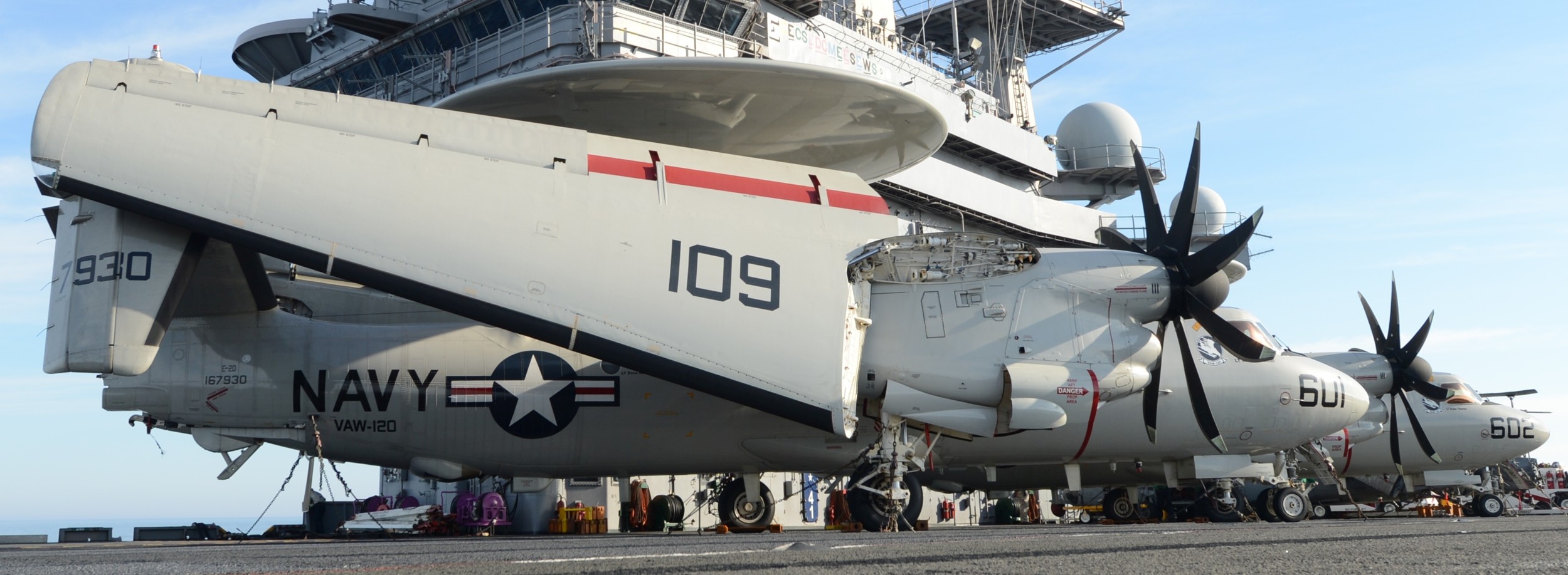 vaw-120 greyhawks carrier airborne early warning squadron e-2d advanced hawkeye replacement uss george h. w. bush cvn-77 89