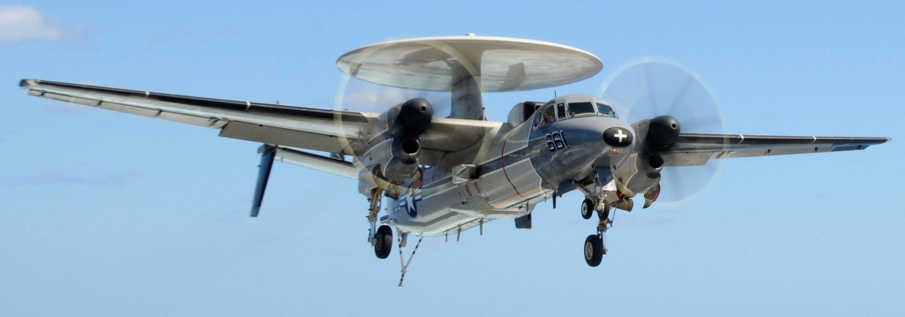 vaw-120 greyhawks carrier airborne early warning squadron e-2c hawkeye replacement uss george h. w. bush cvn-77 94
