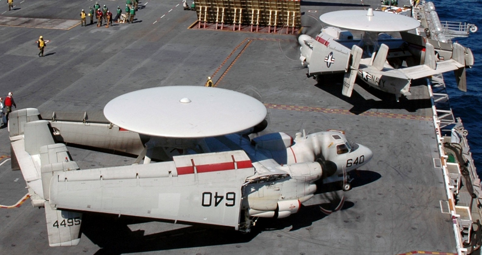 vaw-120 greyhawks carrier airborne early warning squadron e-2c hawkeye replacement uss theodore roosevelt cvn-71 106