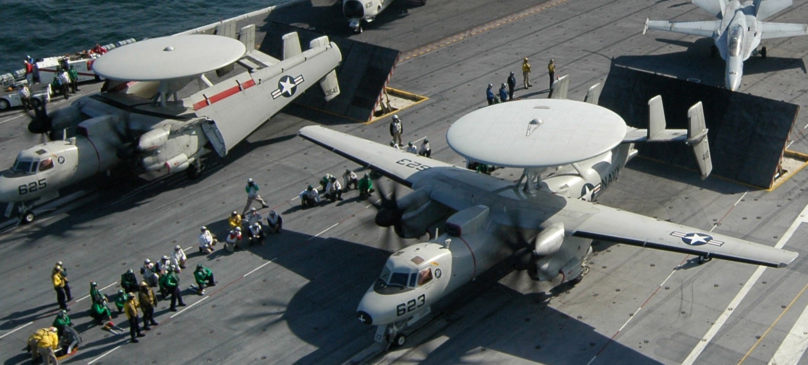 vaw-120 greyhawks carrier airborne early warning squadron e-2c hawkeye replacement uss dwight d. eisenhower cvn-69 108