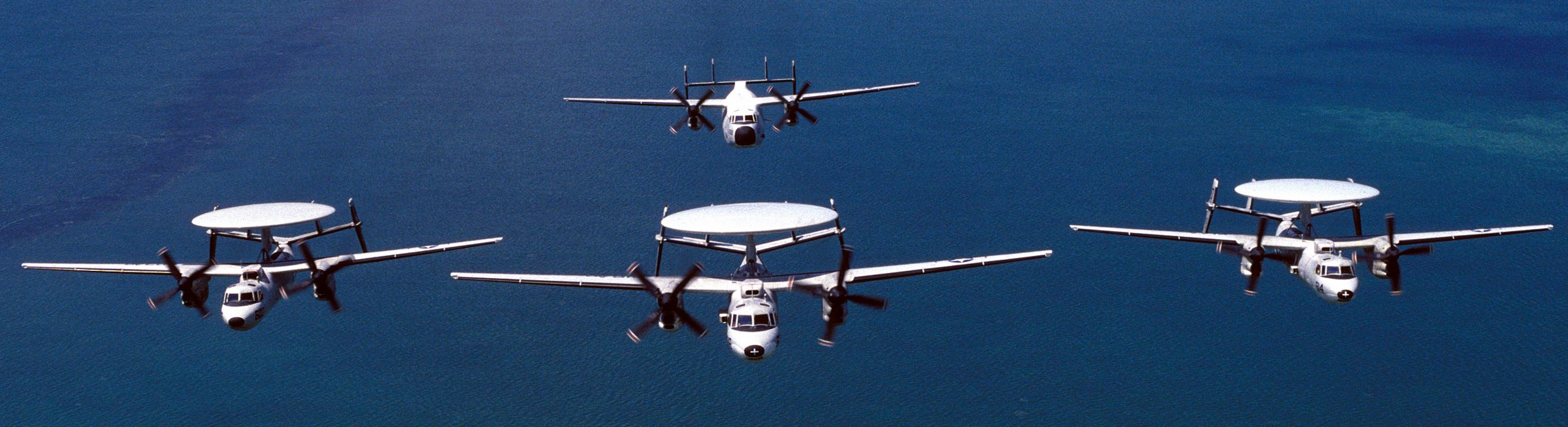 vaw-120 greyhawks carrier airborne early warning squadron e-2c hawkeye replacement frs 117