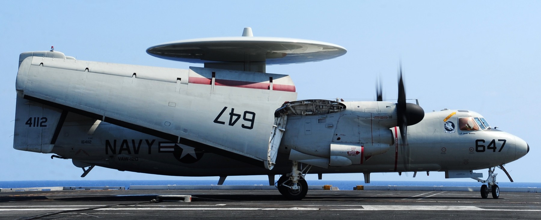vaw-120 greyhawks carrier airborne early warning squadron e-2c hawkeye replacement uss george h. w. bush cvn-77 136