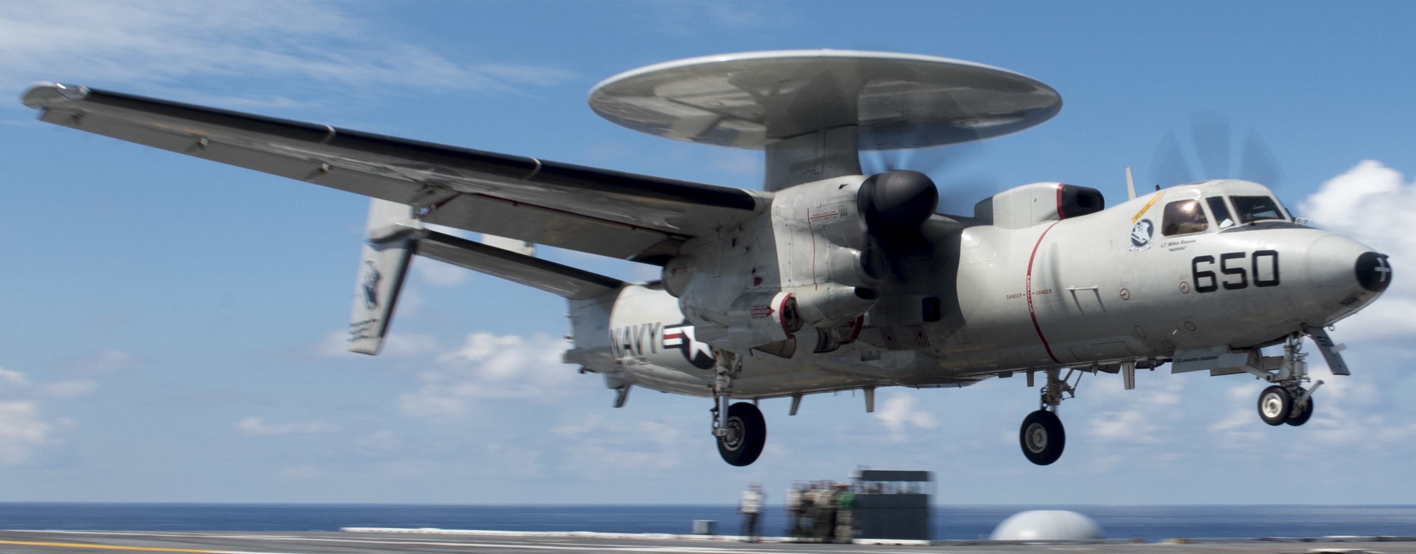 vaw-120 greyhawks carrier airborne early warning squadron e-2d advanced hawkeye replacement uss george h. w. bush cvn-77 143