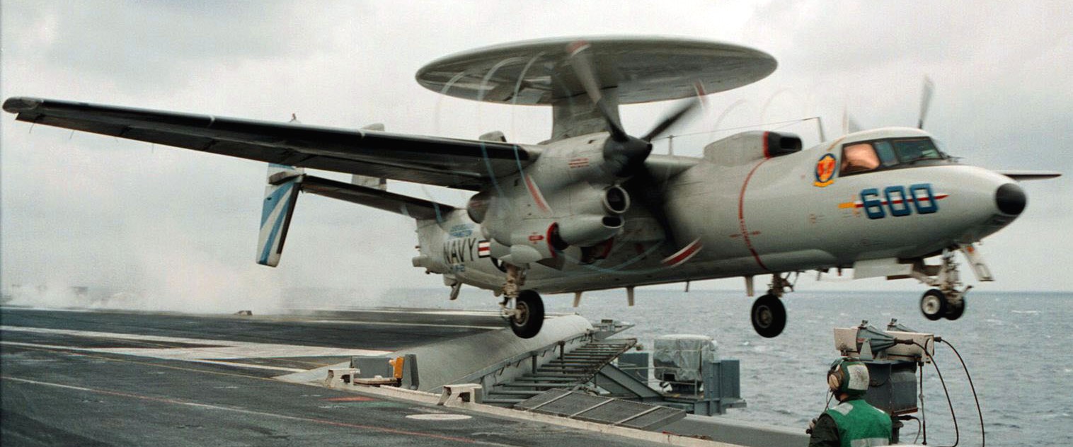 vaw-121 bluetails carrier airborne early warning squadron us navy e-2c hawkeye cvw-7 uss george washington cvn-73 132