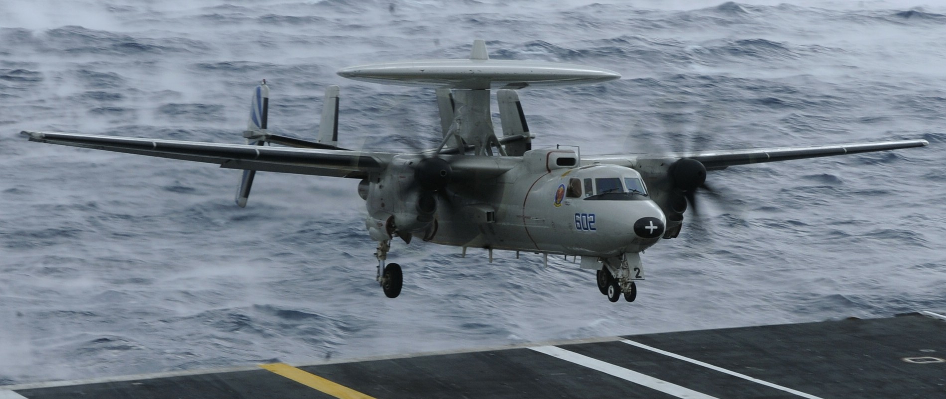 vaw-121 bluetails carrier airborne early warning squadron us navy e-2c hawkeye cvw-7 uss dwight d. eisenhower cvn-69 16