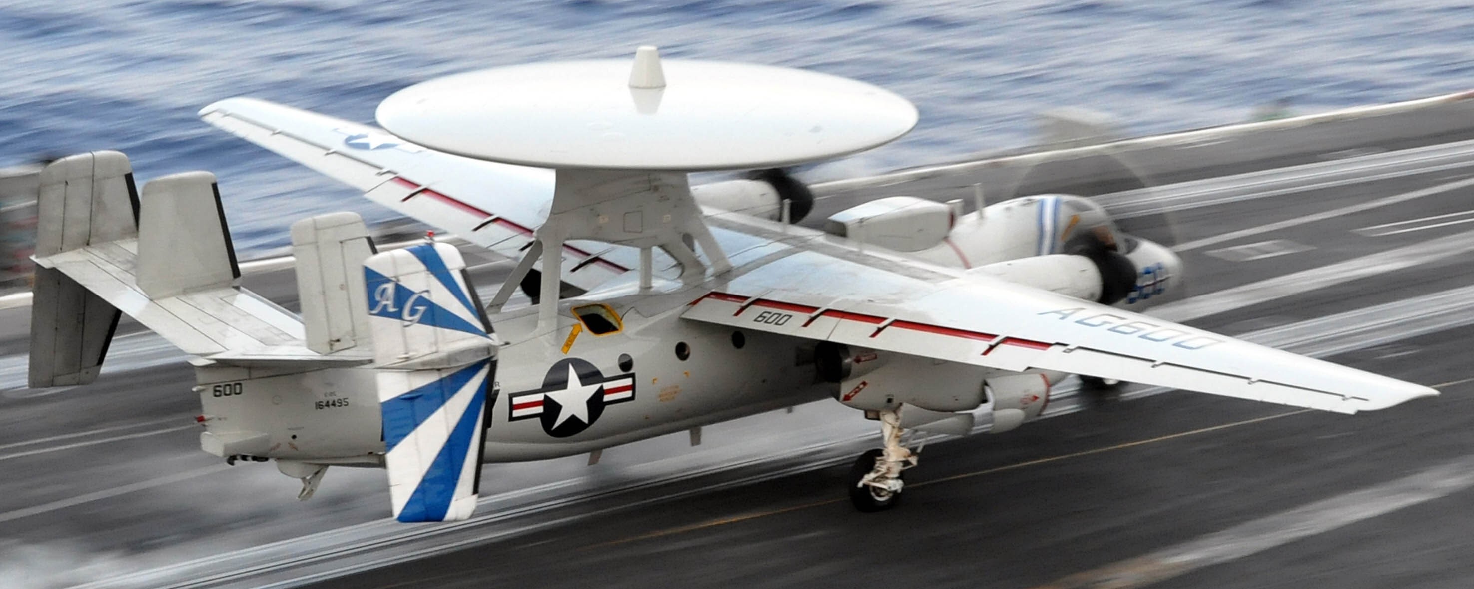 vaw-121 bluetails carrier airborne early warning squadron us navy e-2c hawkeye cvw-7 uss dwight d. eisenhower cvn-69 20