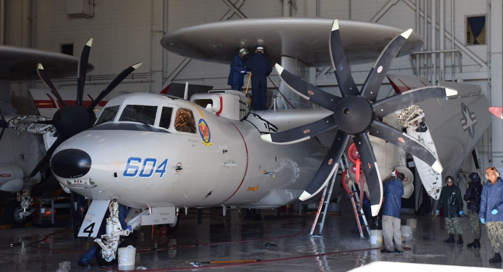 vaw-121 bluetails carrier airborne early warning squadron us navy e-2d advanced hawkeye 59 nas norfolk virginia