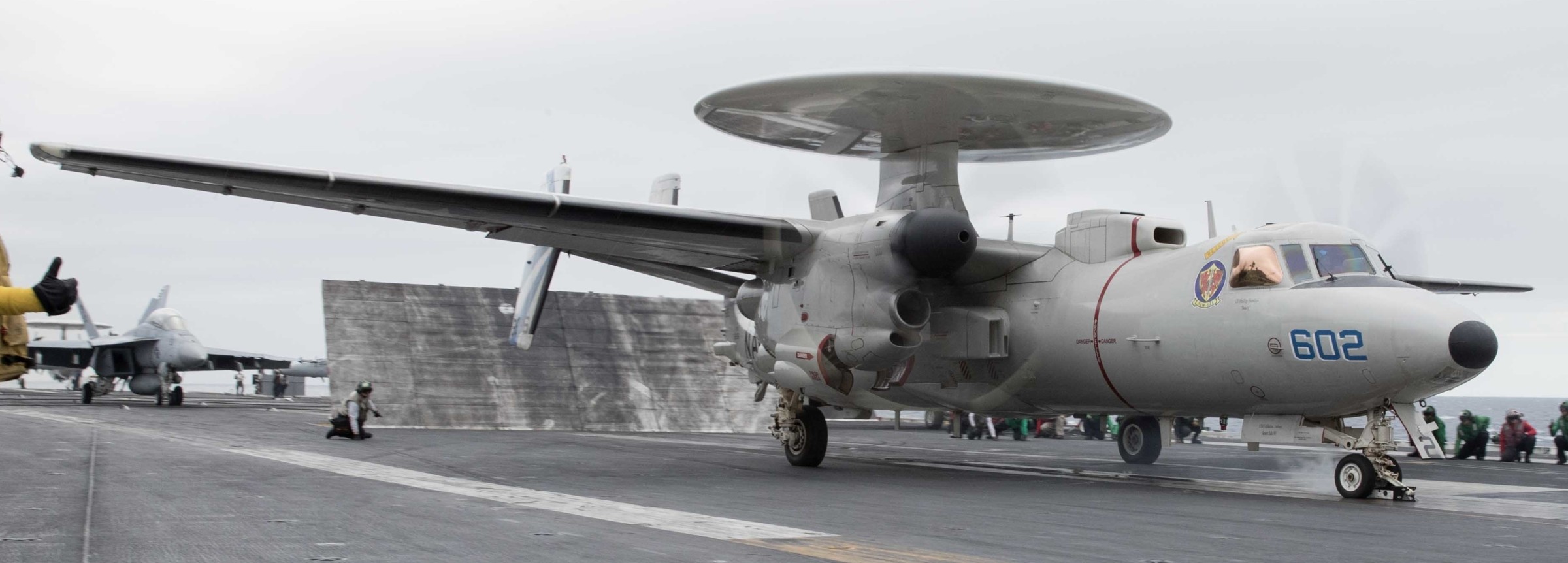 vaw-121 bluetails airborne command and control squadron us navy e-2d advanced hawkeye cvw-7 uss abraham lincoln cvn-72 64