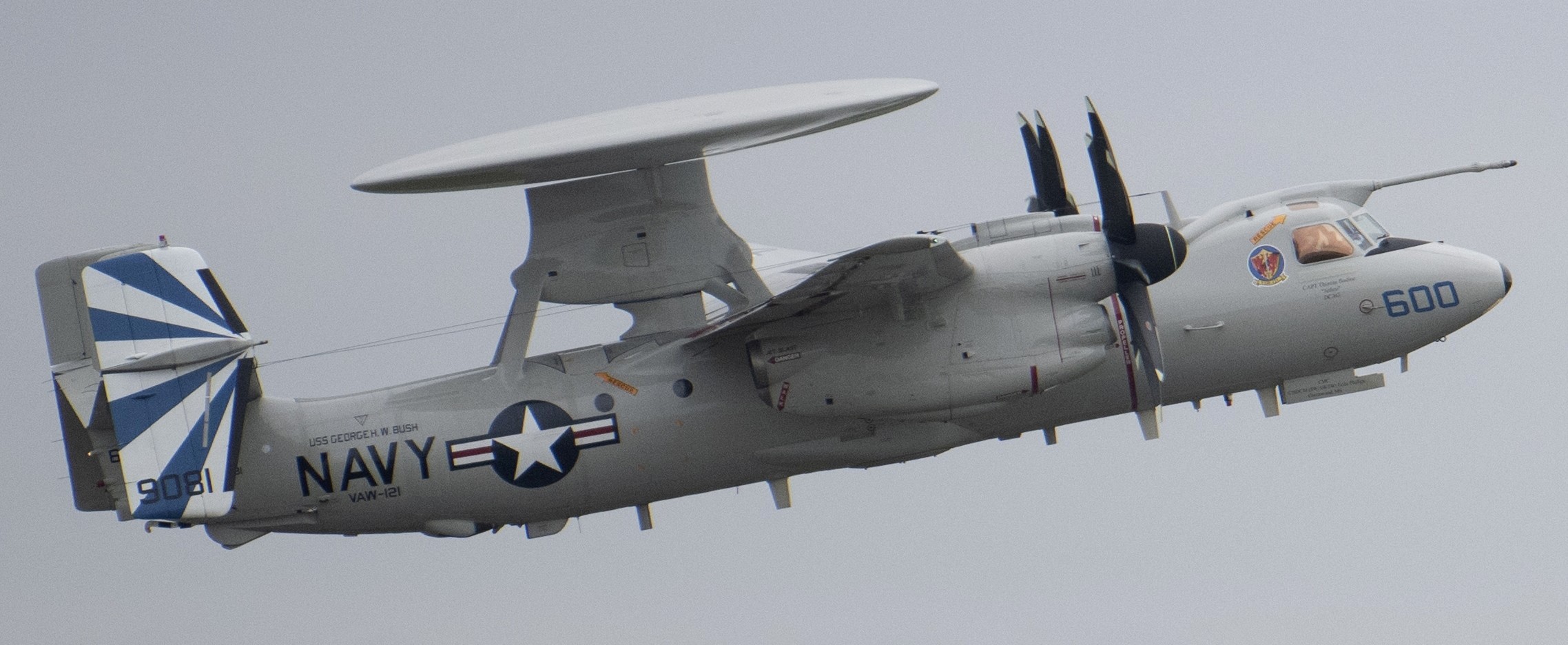 vaw-121 bluetails airborne command and control squadron us navy e-2d advanced hawkeye grumman cvw uss 86 tyndall afb florida