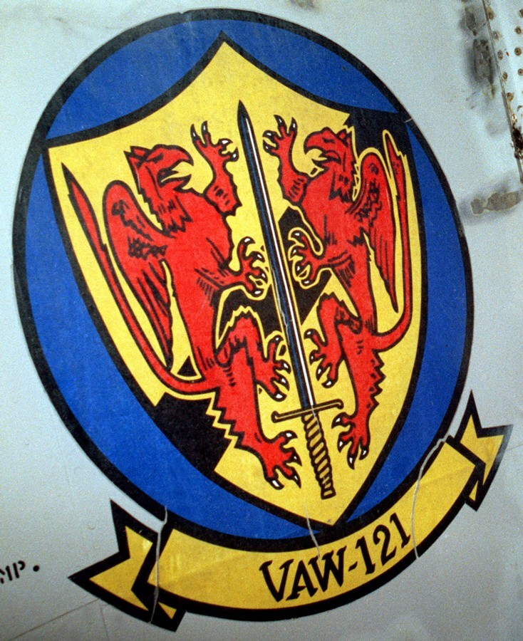 vaw-121 bluetails insignia crest patch badge carrier airborne early warning squadron us navy griffins hawkeye tracer 04c