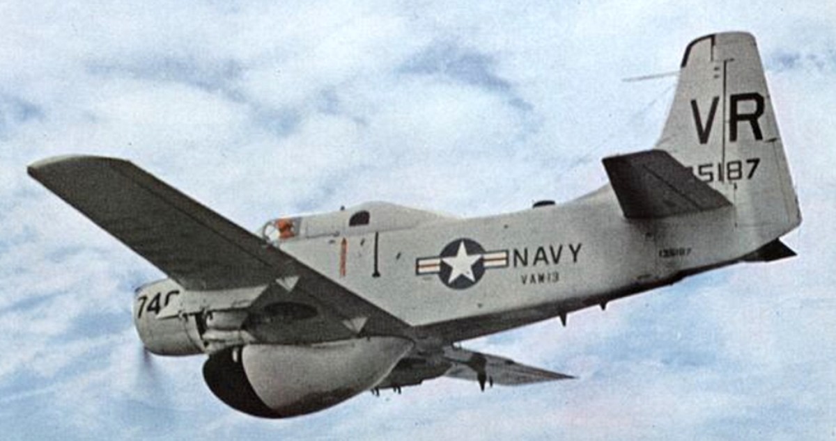 vaw-13 zappers carrier airborne early warning squadron us navy douglas ad-5w skyraider uss hornet cvs-12 20