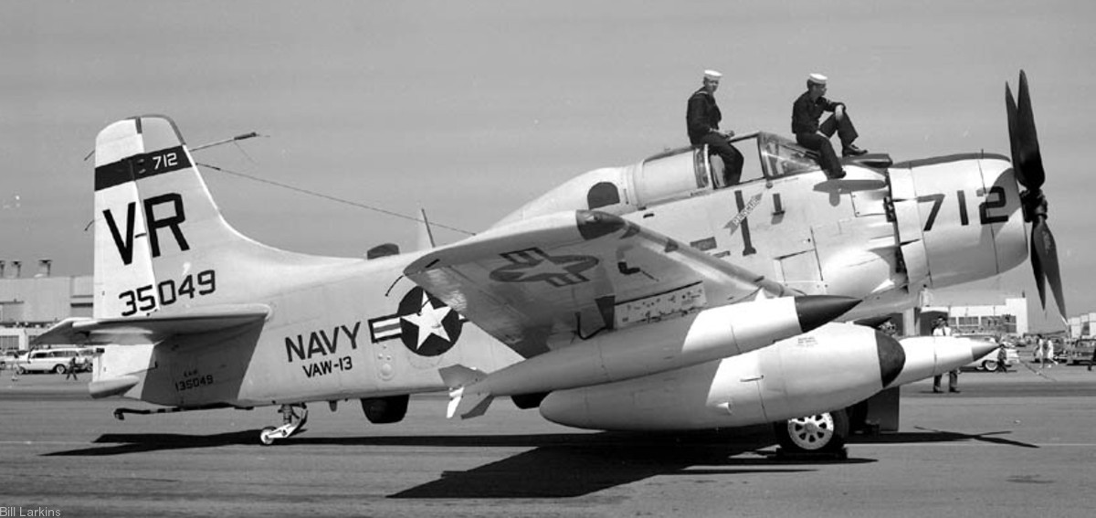vaw-13 zappers carrier airborne early warning squadron us navy douglas ea-1f skyraider nas alameda 22