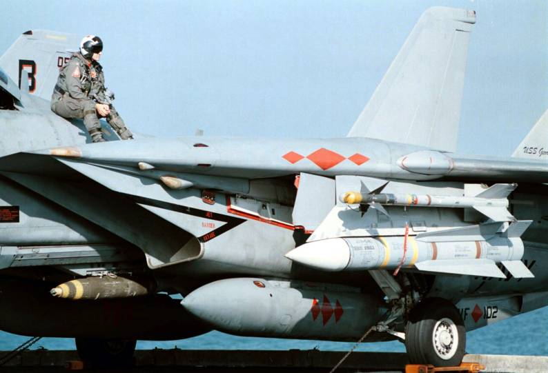 vf-102 diamondbacks f-14b tomcat aim-54 phoenix aim-9 sidewinder missile