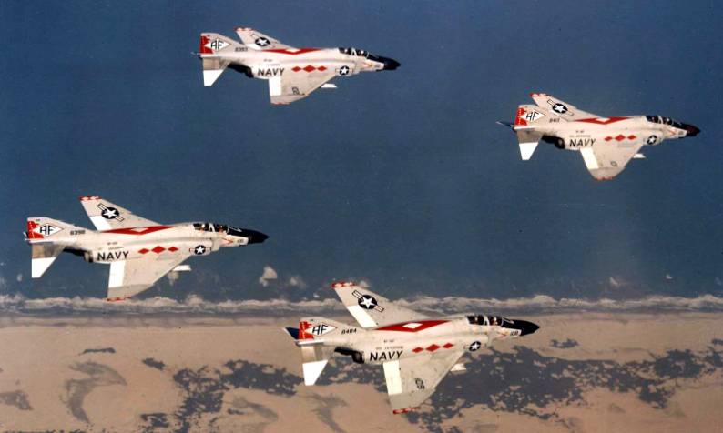 vf-102 diamondbacks f4h-1 f-4b phantom II carrier air group cvg-6 uss enterprise cvan 65